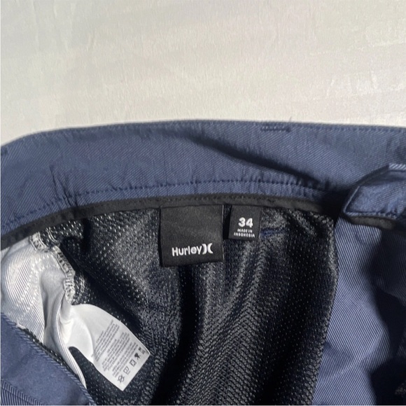 Hurley Navy Flat-Front Performance Shorts - Picture 3 of 7